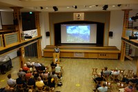 Insta & Co.: Neue mediale Erschließung der Alpen aus Perspektive von Rundfunk und Print - Pathologien der medialen Erschließung