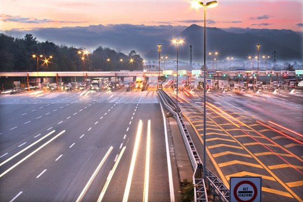 Eurovignette Directive: Renewed postponement at the expense of climate protection and population