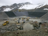 Building – a bottomless pit?