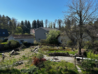 Da parcheggio a paradiso naturale