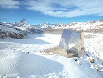 Nuovo rifugio scintillante sul Massiccio del Monte Rosa