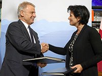 All'Italia la Presidenza della Convenzione delle Alpi