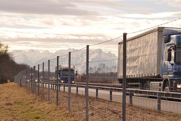 Insieme contro il traffico di transito