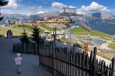 La strategia UE per il turismo deve tenere conto delle specificità dello spazio alpino