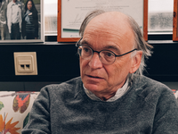 «Viviamo in un mondo di microbi»