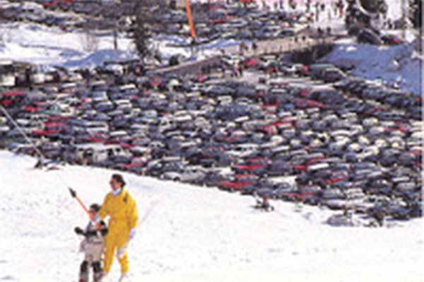 Les stations de sports d'hiver françaises veulent réduire le trafic routier