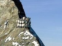 La plus haute centrale solaire au monde en phase de test