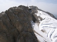 Un tribunal italien inflige une condamnation pour les dégâts causés au glacier de la Marmolada