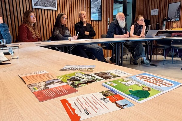 Gestion des visiteurs et protection des troupeaux dans le Vercors