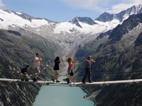 Iz krize še močnejša