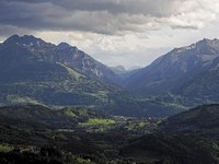 K novim oblikam, k novim vsebinam!