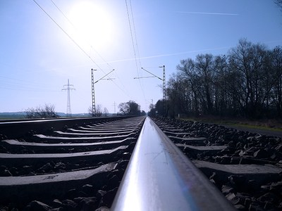 Napredek na področju avtobusnega in železniškega prometa v regiji Alpe-Jadran