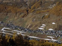 Nevediversa: kritičen pogled na smučarski turizem