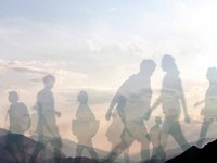 Alpe na odru št. 105 - »Pridi, gremo! Ostani, prihajamo!«